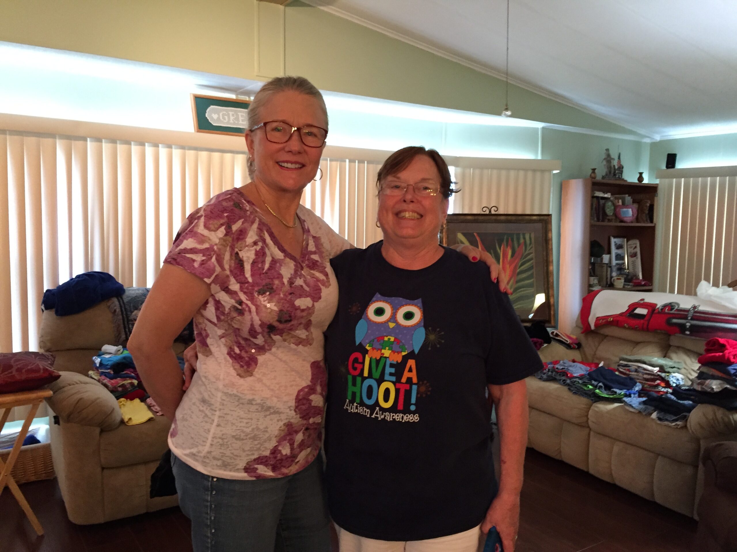 Volunteers come together for Bithlo Clothing and Food Drive